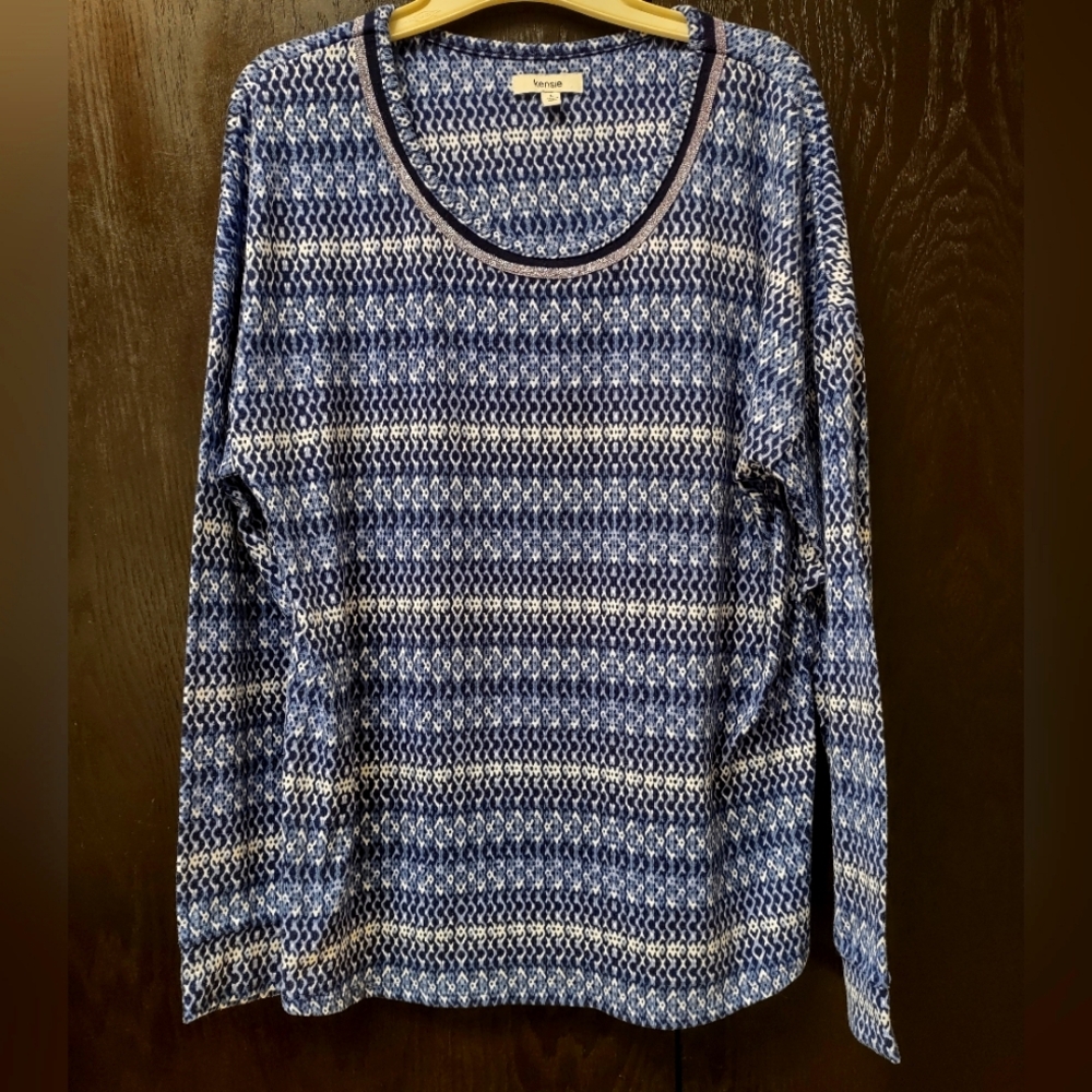 Kensie Winter top sz Large